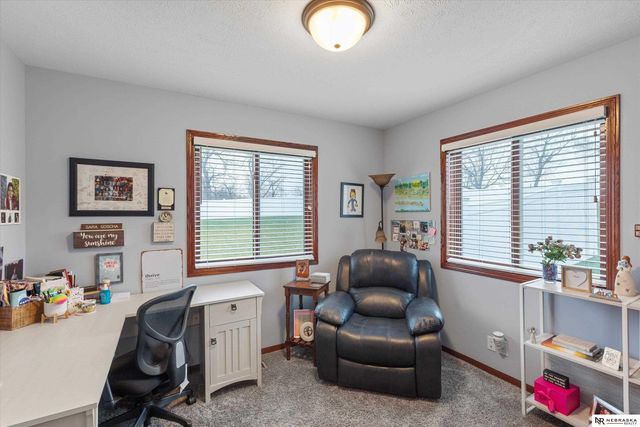 2801 W Peach Street, Lincoln, NE 68522