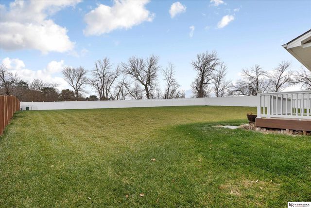 2801 W Peach Street, Lincoln, NE 68522
