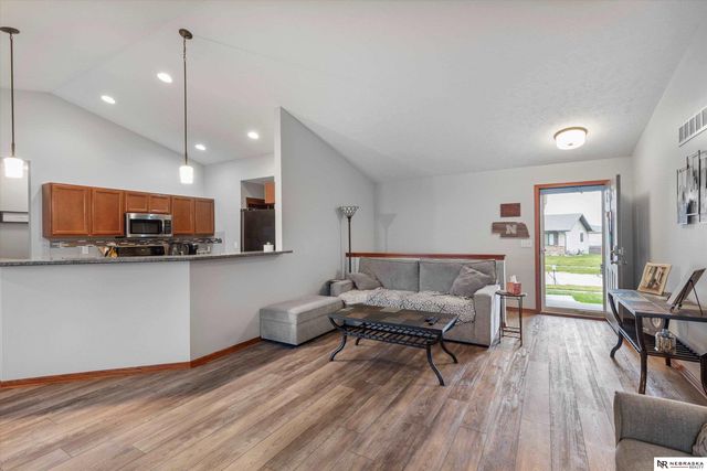 2801 W Peach Street, Lincoln, NE 68522