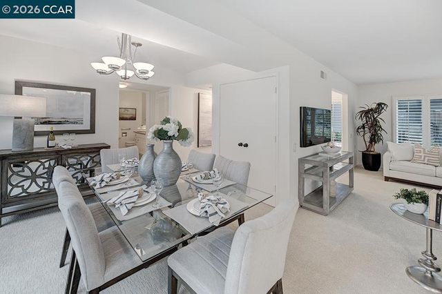 1517 Oakmont Dr 1, Walnut Creek, CA 94595