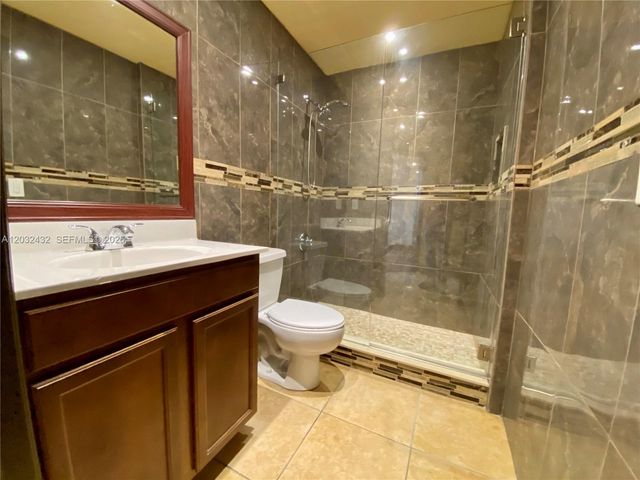 8800 NW 107th Court 110, Doral, FL 33178