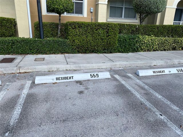 8800 NW 107th Court 110, Doral, FL 33178