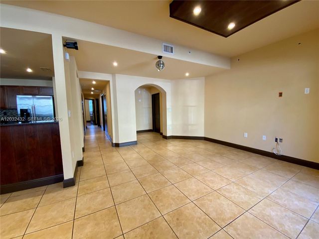 8800 NW 107th Court 110, Doral, FL 33178