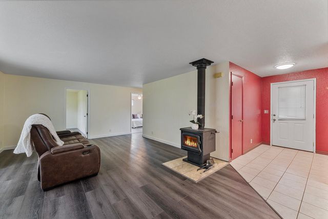 107 Marie Circle, Rogue River, OR 97537