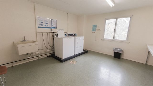 232 Canton St 206, Randolph, MA 02368