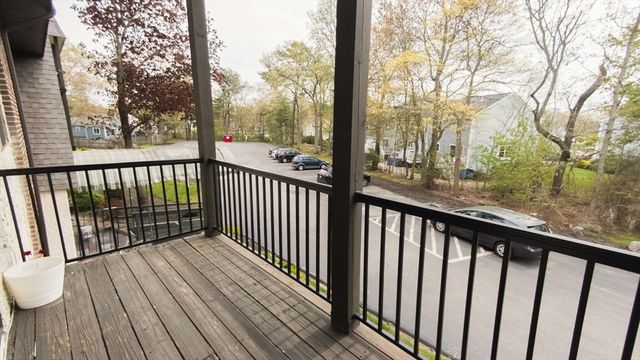 232 Canton St 206, Randolph, MA 02368