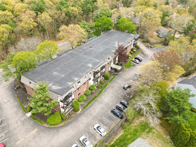 232 Canton St 206, Randolph, MA 02368