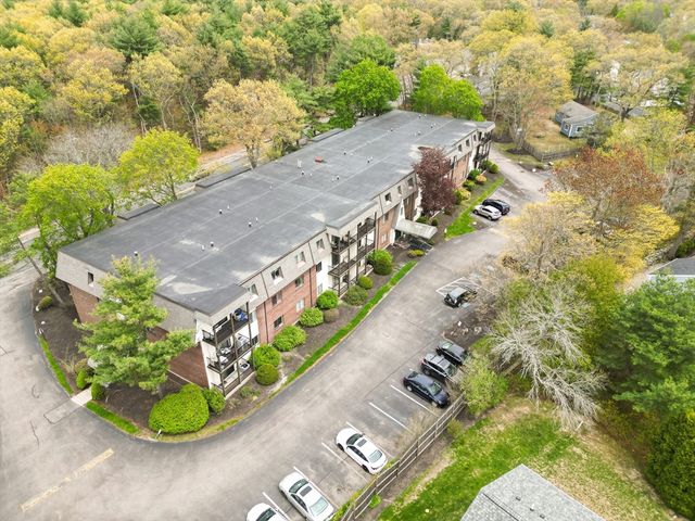 232 Canton St 206, Randolph, MA 02368