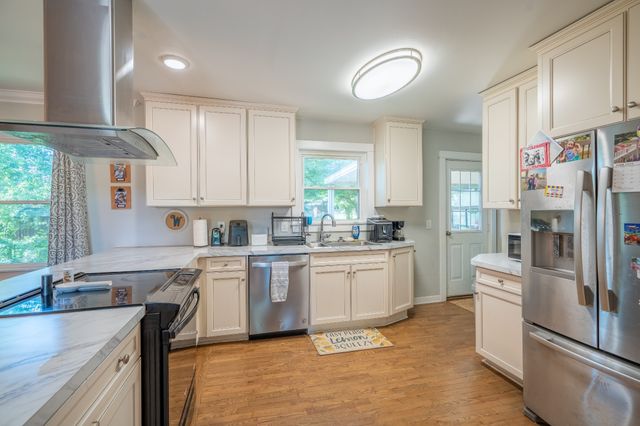 504 Parrish St, Lawrenceburg, TN 38464