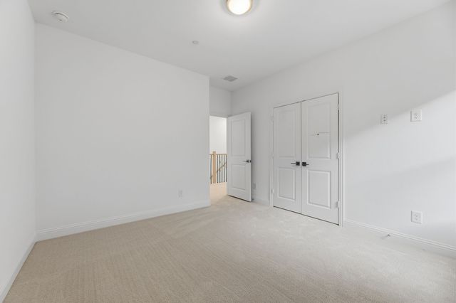 2184 Southwick Drive, Lewisville, TX 75067