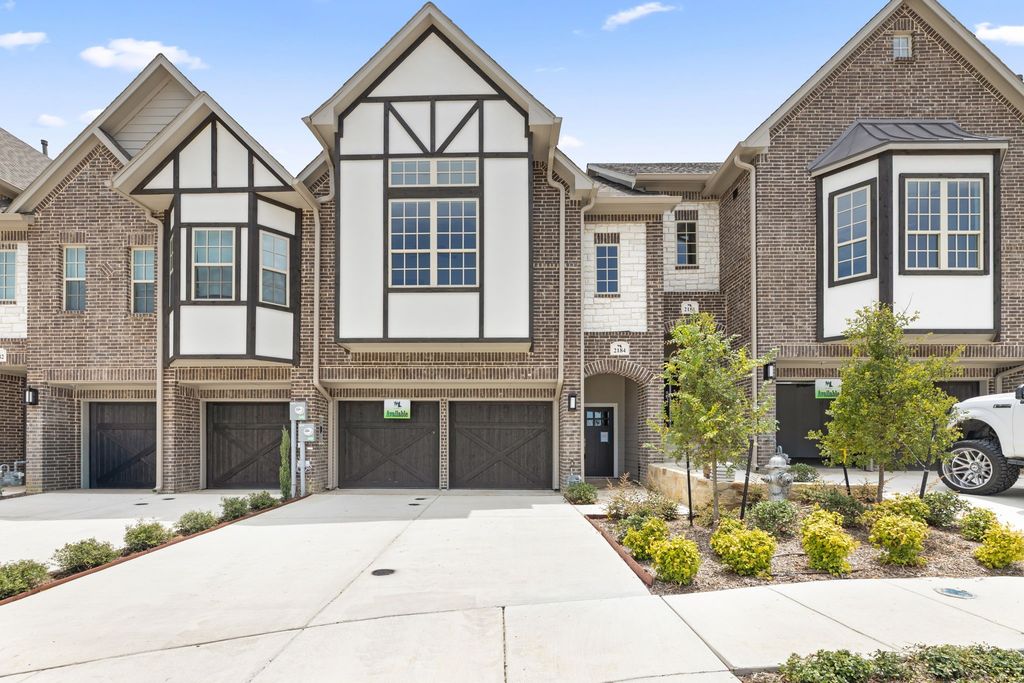 2184 Southwick Drive, Lewisville, TX 75067