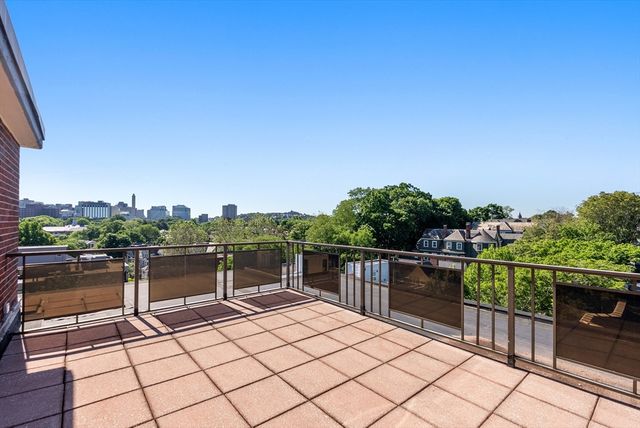 30 Stearns Rd PHB, Brookline, MA 02446