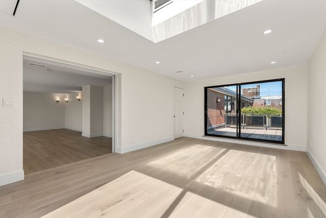 30 Stearns Rd PHB, Brookline, MA 02446