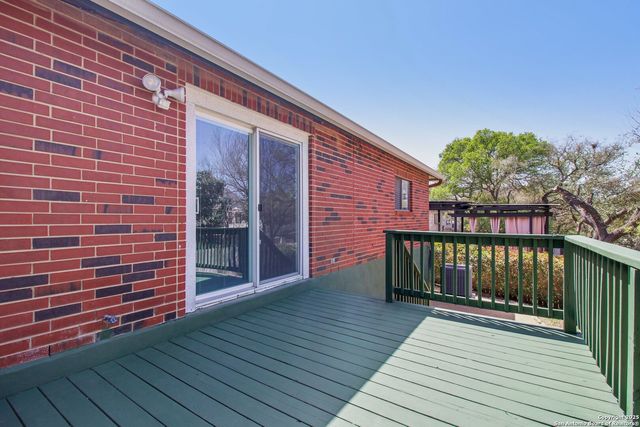 4825 Sunlit Well, San Antonio, TX 78247