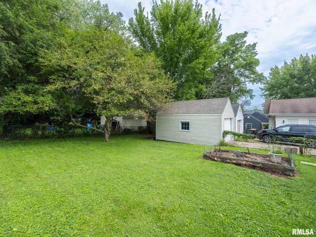5312 N KNOXVILLE Avenue, Peoria, IL 61614