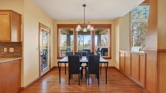 1525 E Heritage Ln, Spokane, WA 99208