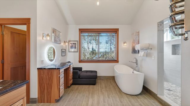 1525 E Heritage Ln, Spokane, WA 99208