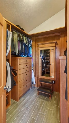 1525 E Heritage Ln, Spokane, WA 99208