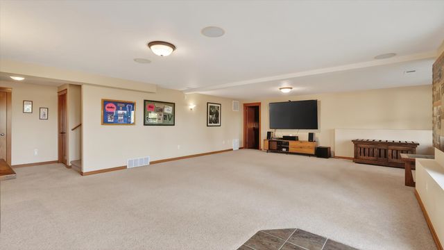 1525 E Heritage Ln, Spokane, WA 99208