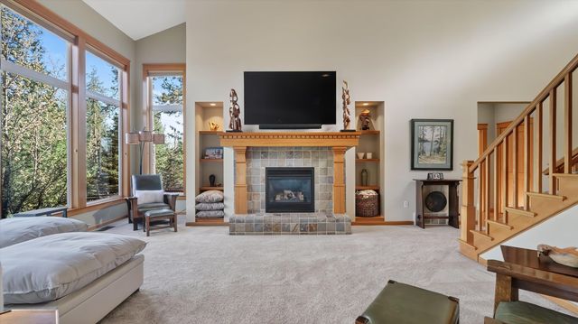 1525 E Heritage Ln, Spokane, WA 99208