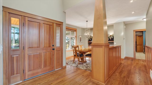 1525 E Heritage Ln, Spokane, WA 99208