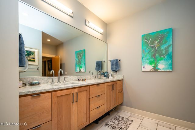 2216 Southwood Road, Jackson, MS 39211