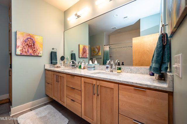 2216 Southwood Road, Jackson, MS 39211