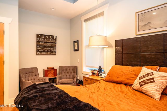 2216 Southwood Road, Jackson, MS 39211