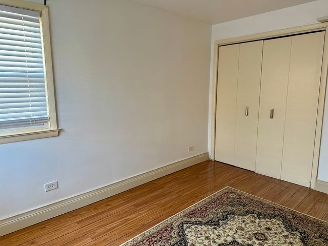 8518 W Rascher Avenue 2, Chicago, IL 60656