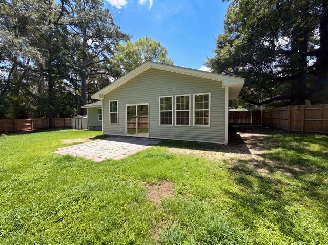 829 W 2nd North Street, Summerville, SC 29483