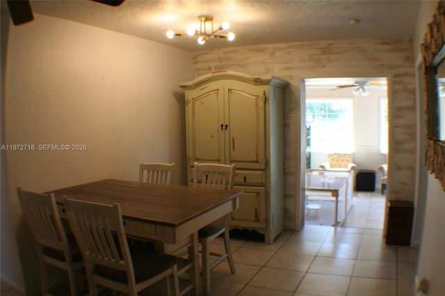 6532 Mayo St, Hollywood, FL 33023