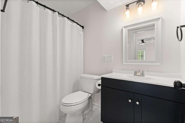 4147 N Gloucester Place, Atlanta, GA 30341