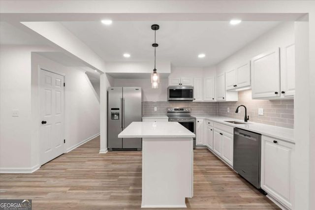 4147 N Gloucester Place, Atlanta, GA 30341