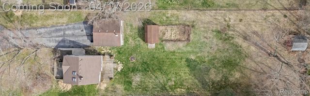 1655 Petrolia, West Bloomfield Charter Township, MI 48324