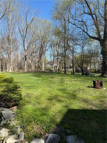 817 Tower Hill Road, North Kingstown, RI 02852