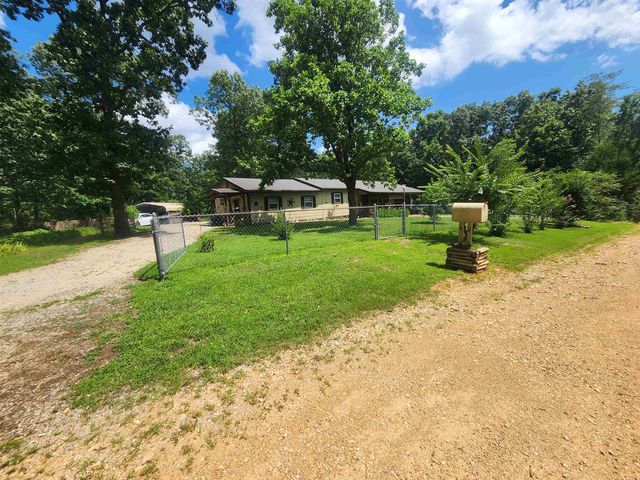 90 Wildwood Drive, Highland, AR 72542