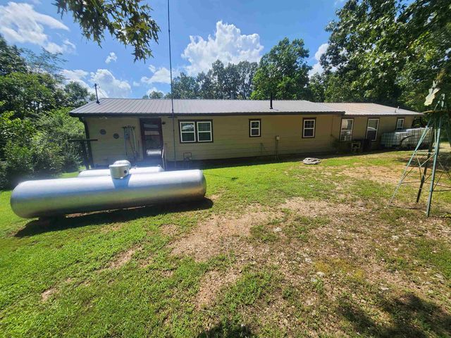 90 Wildwood Drive, Highland, AR 72542