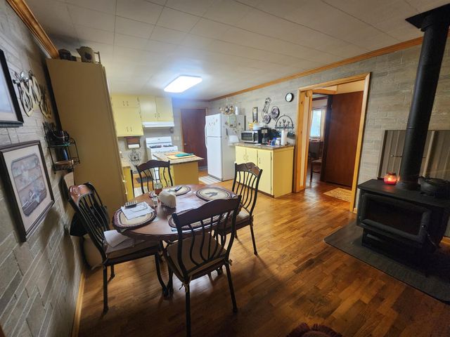 90 Wildwood Drive, Highland, AR 72542