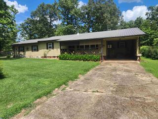 90 Wildwood Drive, Highland, AR 72542