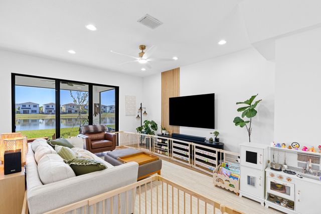 16530 Cove Road, Westlake, FL 33470