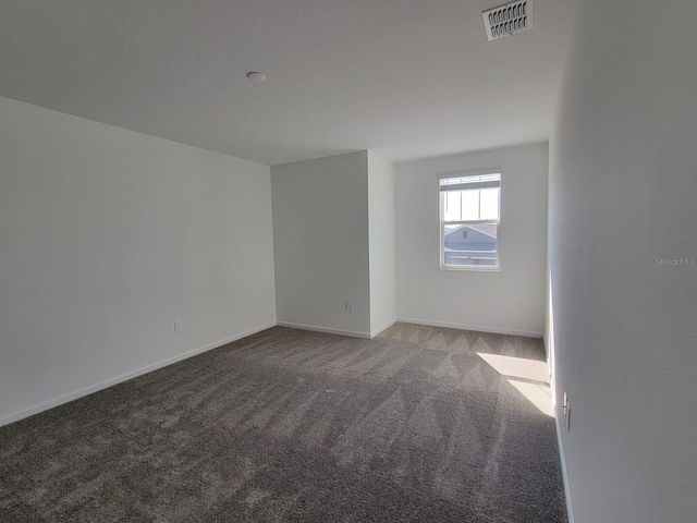 827 HITCH LOOP, St Cloud, FL 34772