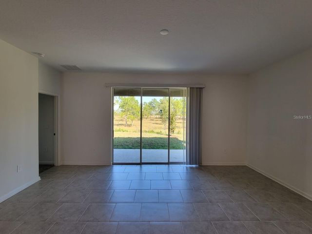 827 HITCH LOOP, St Cloud, FL 34772