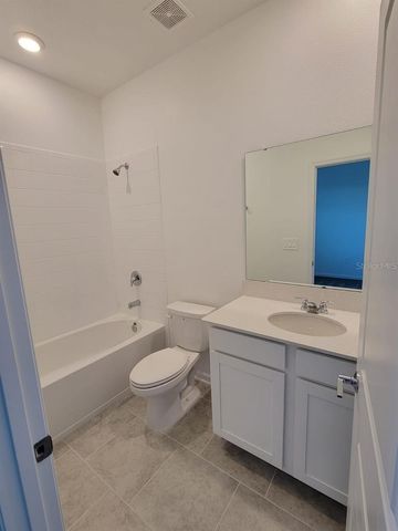 827 HITCH LOOP, St Cloud, FL 34772