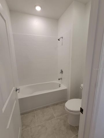 827 HITCH LOOP, St Cloud, FL 34772