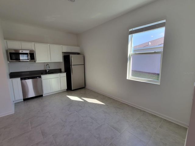 827 HITCH LOOP, St Cloud, FL 34772