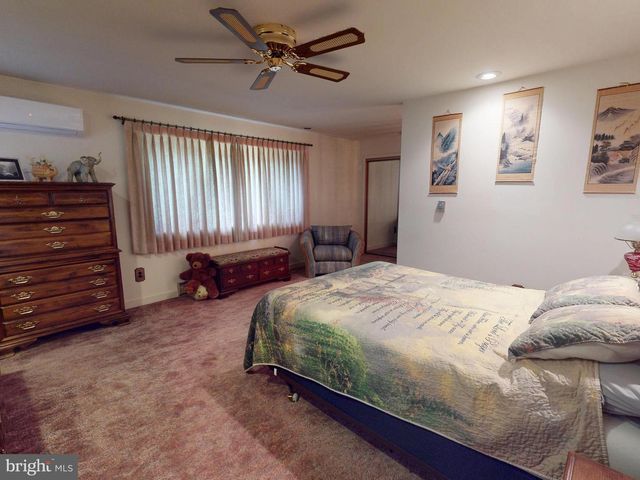 600 HOUTZ LN, Port Matilda, PA 16870