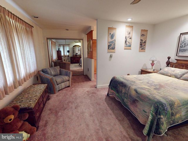 600 HOUTZ LN, Port Matilda, PA 16870