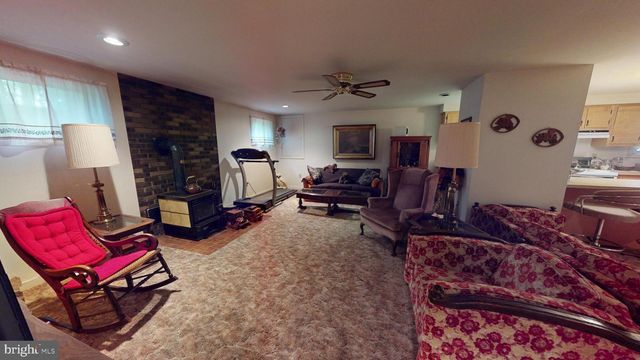 600 HOUTZ LN, Port Matilda, PA 16870