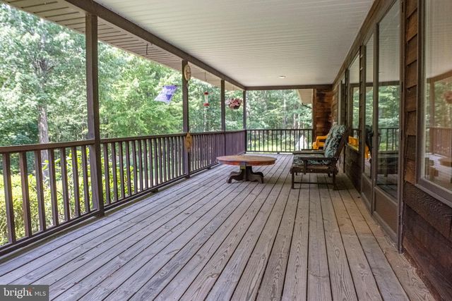 600 HOUTZ LN, Port Matilda, PA 16870