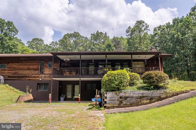 600 HOUTZ LN, Port Matilda, PA 16870